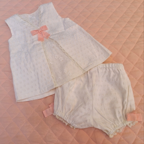 Gorgeous lace set for baby girl, size 3-6M - Picture 5 of 7